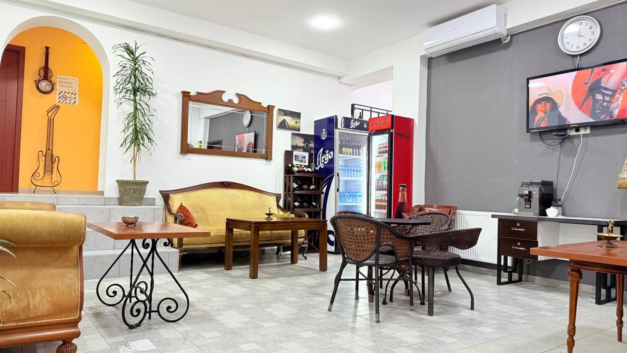 Star Hotel Кутаиси Екстериор снимка