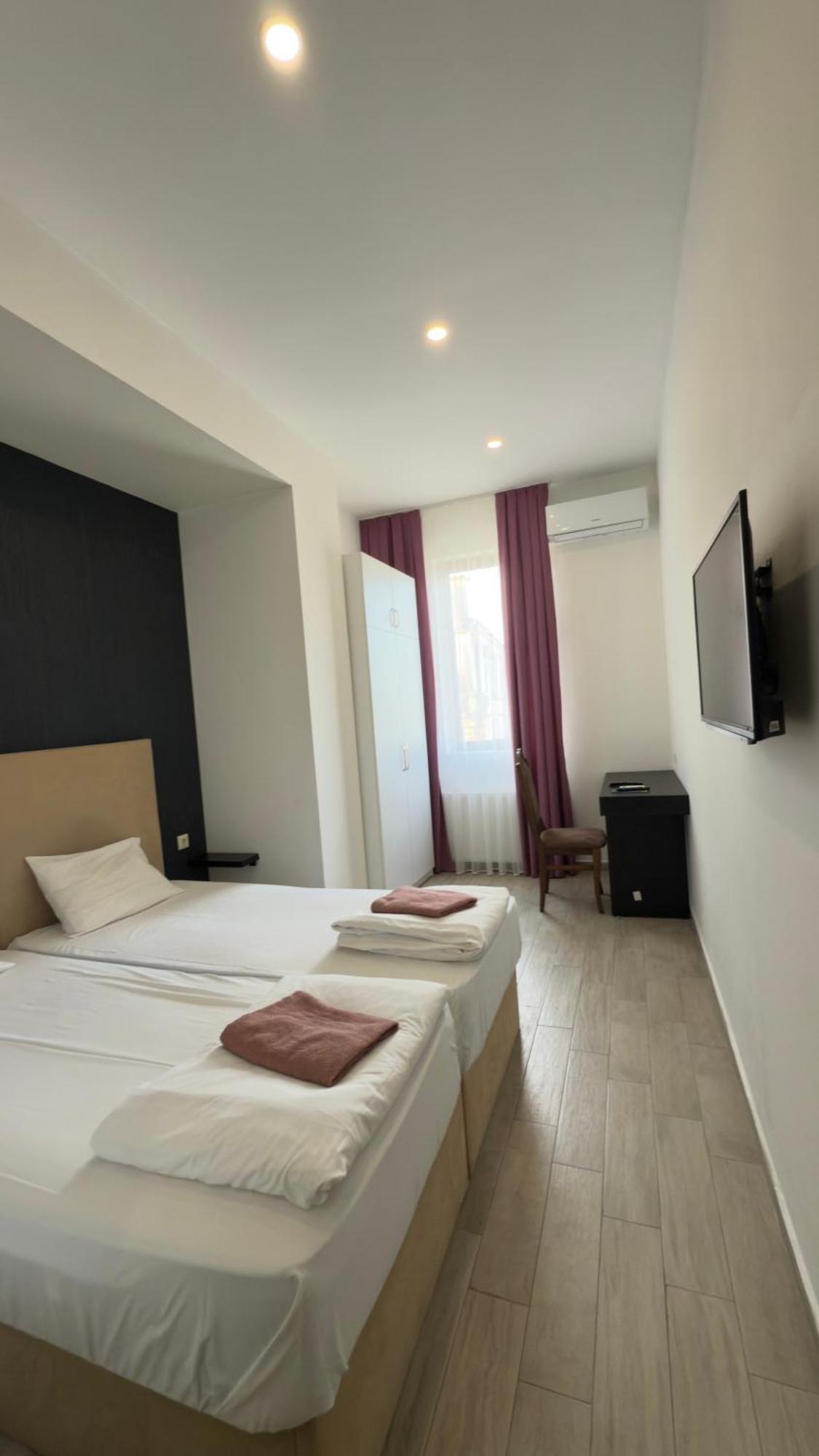 Star Hotel Кутаиси Екстериор снимка